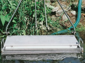 Combi-Skimmer aus Edelstahl V4A- 1.4571, selbstschwimmender