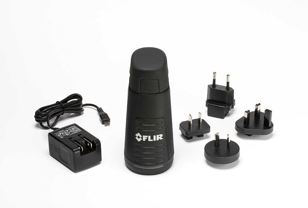 Tischladegerät für K2 mit Adapter und Multistecker