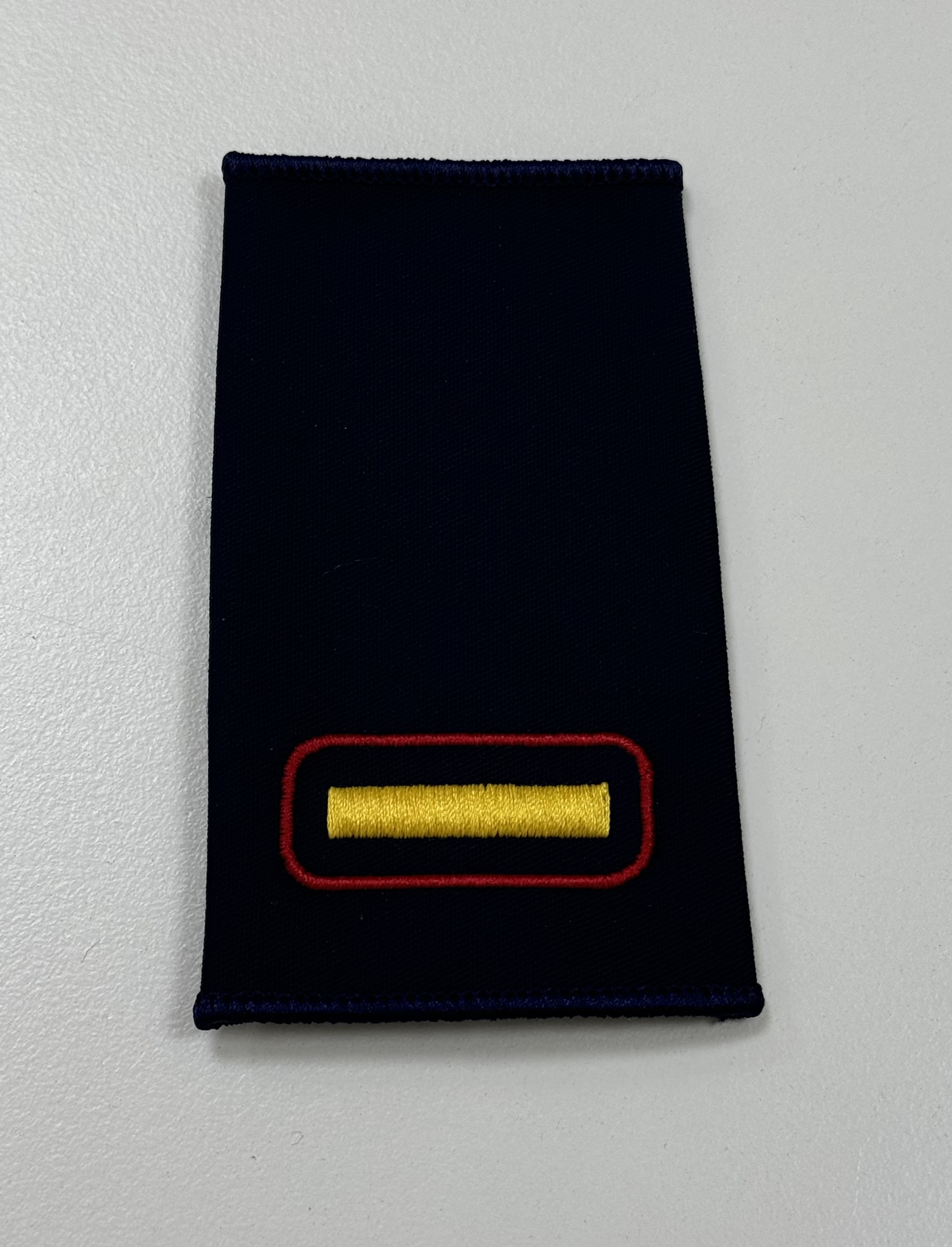 Aufschiebschiebeschiebeschlaufen Kommandant Bayern, maschinengestickt, 1 Balken gold, schmal
