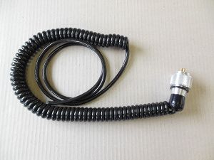 Ladekabel 1.2 m Spiralkabel. ausziehbar ca. 5 m mit Stecker